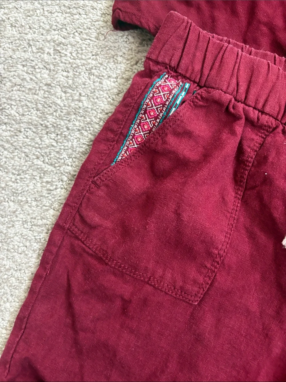 Old Navy Girls Burgundy Maroon Set Embroidered Stiching Size Large